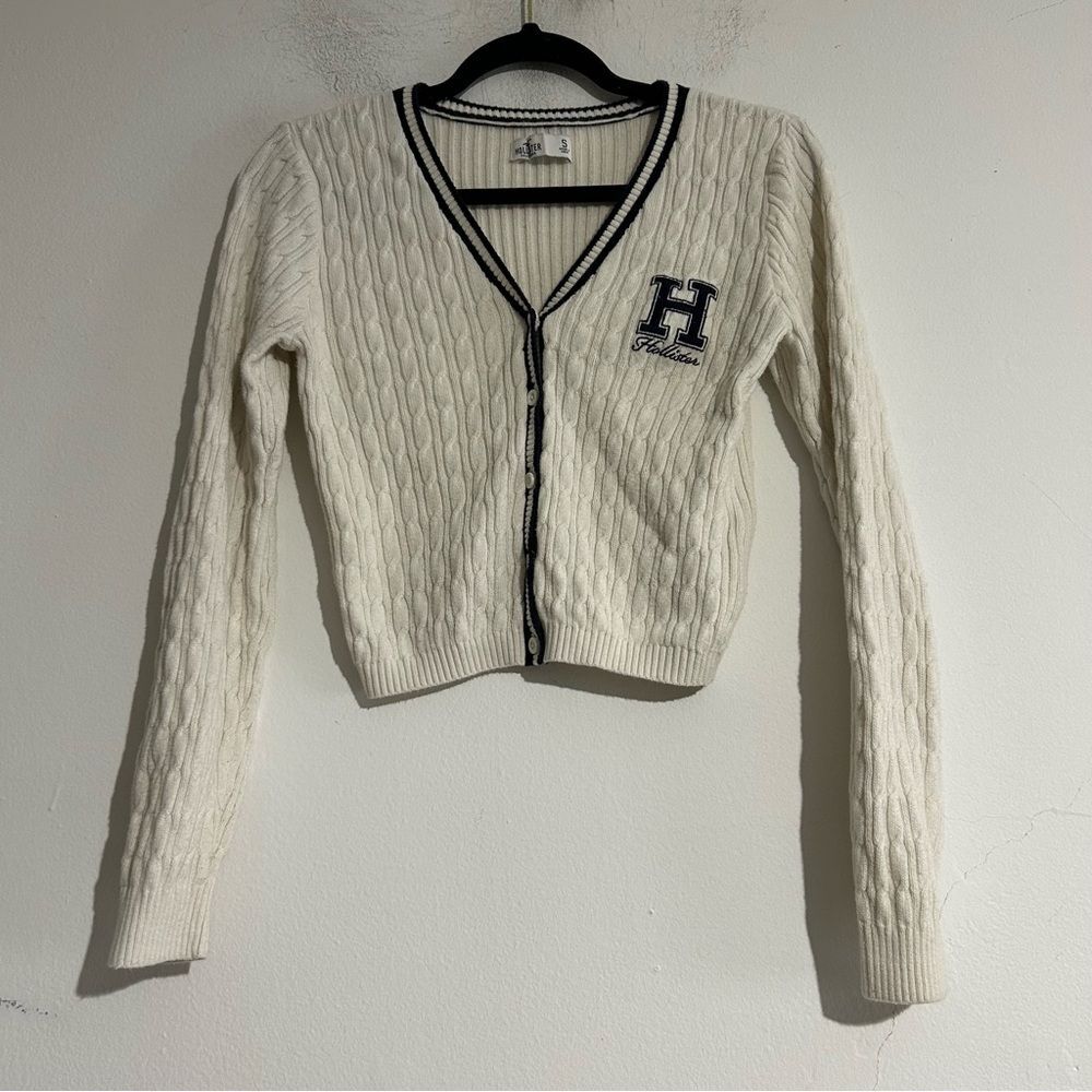 Hollister Cable Knit Striped Logo Cardigan Sweater Small Preppy Varsity Academia
